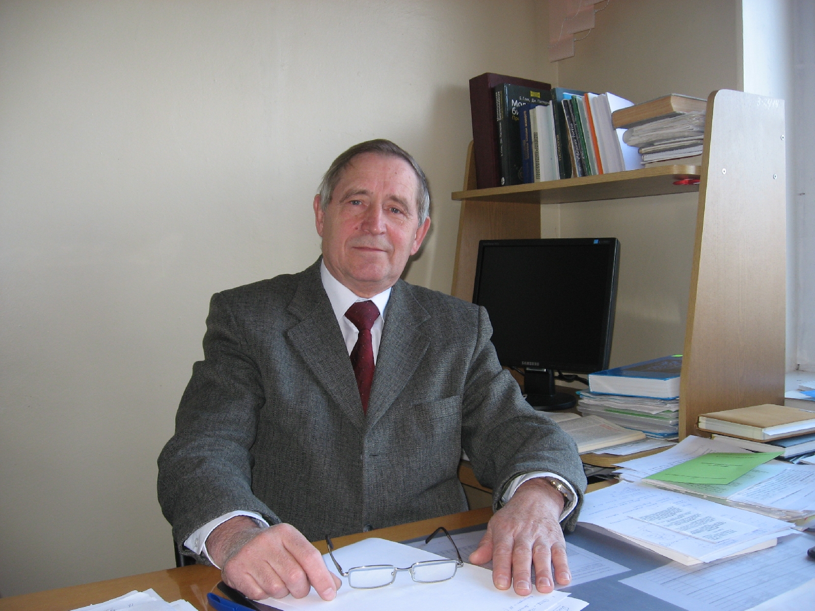 Памяти Михаила Трофимовича Генгина